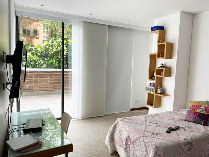 Apartamento de 3 alcobas en arriendo en El Diamante 2, Medellín, 274 m² · foto 10 de 18