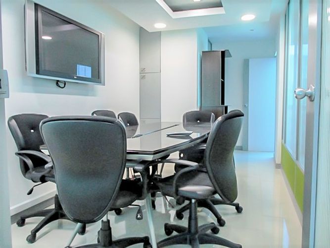 Oficina en arriendo en La Aguacatala, Medellín, 76 m² · foto 9 de 14