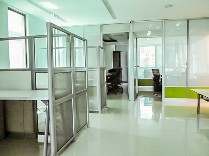 Oficina en arriendo en La Aguacatala, Medellín, 76 m² · foto 11 de 14