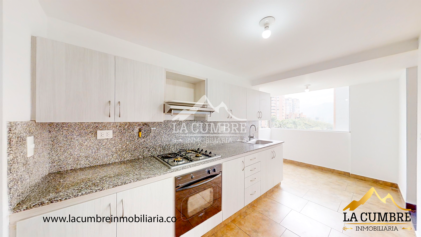4BR Apartment in Milla de Oro (138 m²) - 4