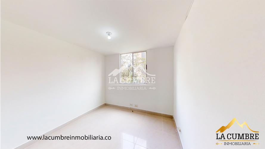 Apartamento en arriendo en Milla De Oro, Medellín · foto 9 de 12
