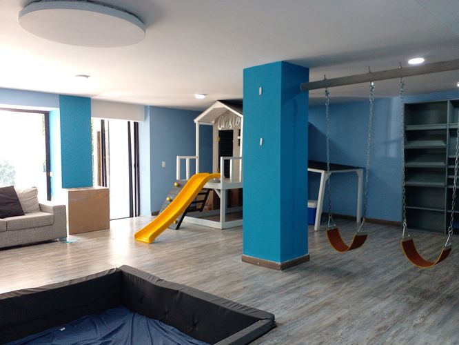 Casa de 3 alcobas en venta en Los Balsos, Medellín, 250 m² · foto 2 de 20