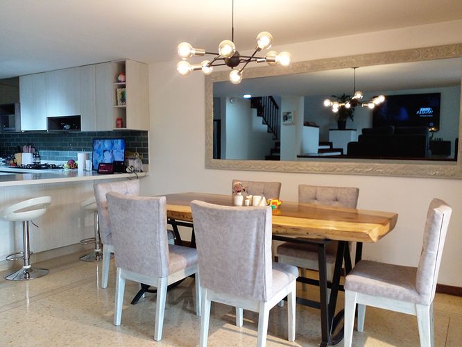 Casa de 3 alcobas en venta en Los Balsos, Medellín, 250 m² · foto 8 de 20