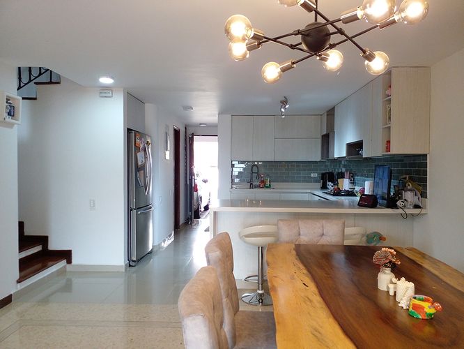 Casa de 3 alcobas en venta en Los Balsos, Medellín, 250 m² · foto 9 de 20