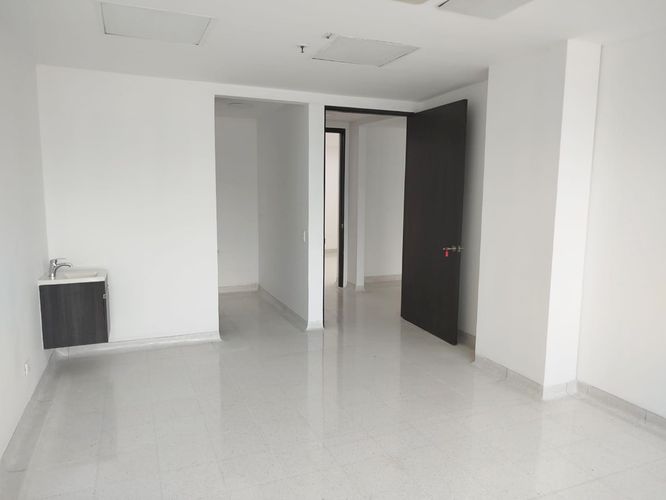 Consultorio en arriendo en San Diego, Medellín, 49 m² · foto 7 de 14