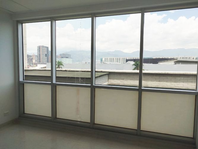 Consultorio en arriendo en San Diego, Medellín, 72 m² · foto 3 de 13