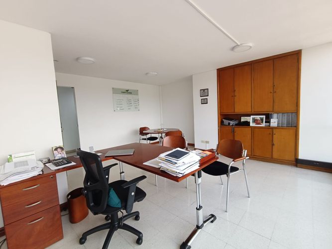 Oficina en venta en Milan, Manizales, 200 m² · foto 4 de 20
