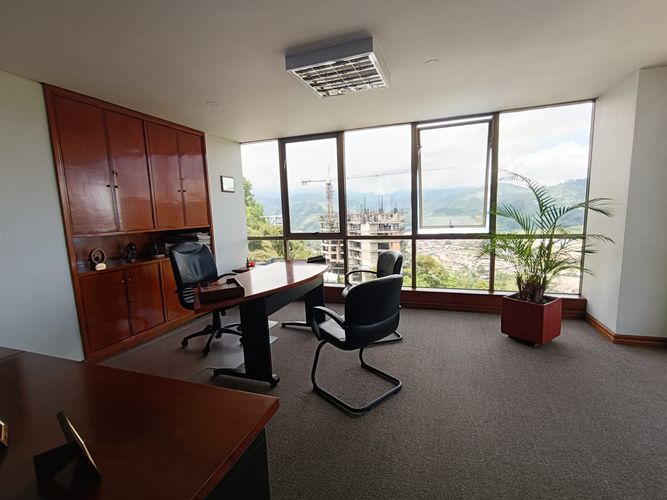 Oficina en venta en Milan, Manizales, 200 m² · foto 19 de 20