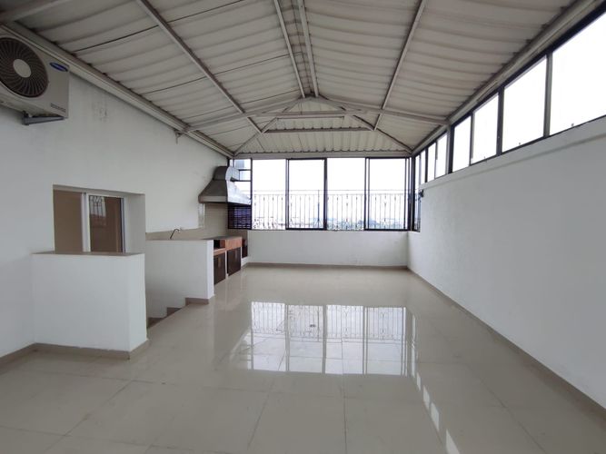 Apartamento de 3 alcobas en venta en Santa Anita, Cali, 195 m² · foto 18 de 20