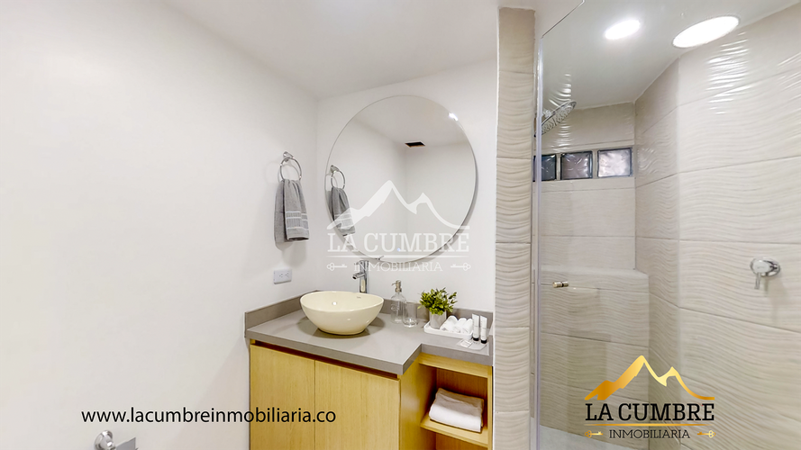 Apartamento de 3 alcobas en arriendo en La Florida, Medellín, 163 m² · foto 9 de 14