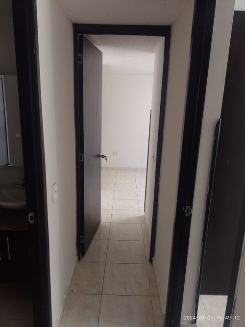 Apartamento de 3 alcobas en venta en 13 De Junio, Bucaramanga, 55 m² · foto 8 de 24