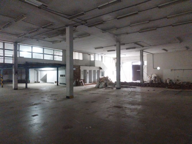 Bodega en arriendo en Campo Amor, Medellín, 1500 m² · foto 2 de 19