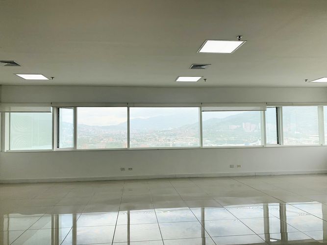 Oficina en arriendo en Manila, Medellín, 96 m² · foto 5 de 10