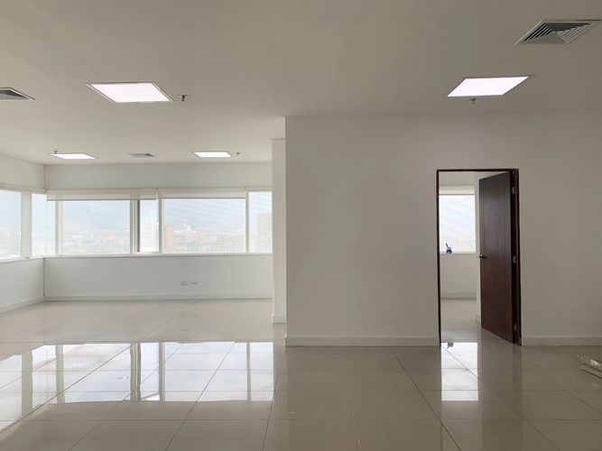 Oficina en arriendo en Manila, Medellín, 96 m² · foto 8 de 10