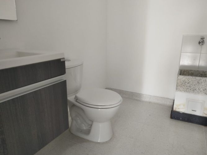Consultorio en arriendo en San Diego, Medellín, 49 m² · foto 12 de 12