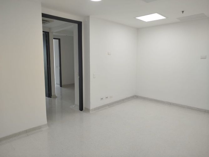 Consultorio en arriendo en San Diego, Medellín, 70 m² · foto 7 de 11