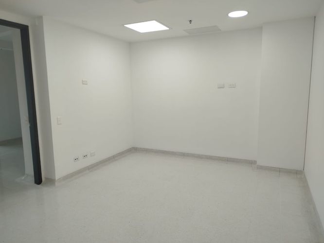 Consultorio en arriendo en San Diego, Medellín, 70 m² · foto 8 de 11