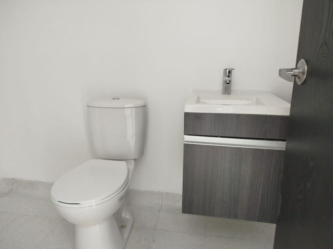 Consultorio en arriendo en San Diego, Medellín, 49 m² · foto 12 de 12