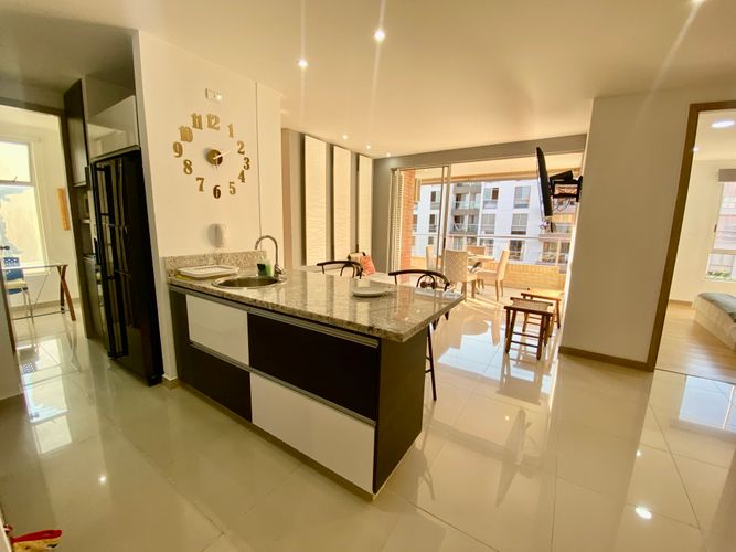 Apartamento de 3 alcobas en venta en Conjunto Residencial Lomas De San Fernando, Cali, 96 m² · foto 2 de 20