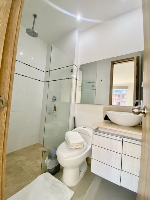 Apartamento de 3 alcobas en venta en Conjunto Residencial Lomas De San Fernando, Cali, 96 m² · foto 12 de 20