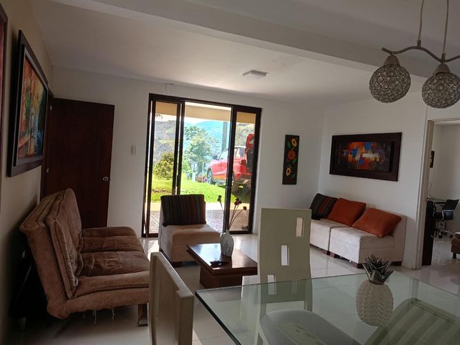 Finca en venta en Cuchilla Del Salado, Manizales, 200 m² · foto 2 de 24