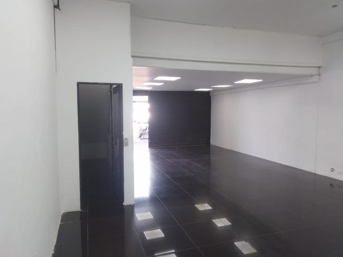 Local en arriendo en San Diego, Medellín, 150 m² · foto 3 de 18
