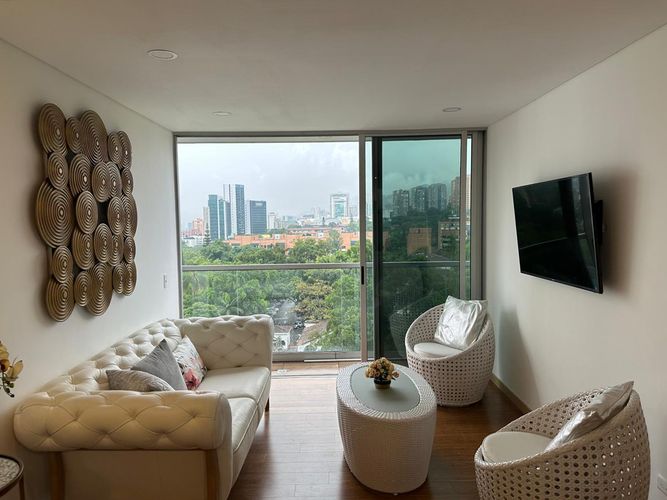 Apartamento de 2 alcobas en arriendo en El Diamante No.2, Medellín, 79 m² · foto 3 de 10