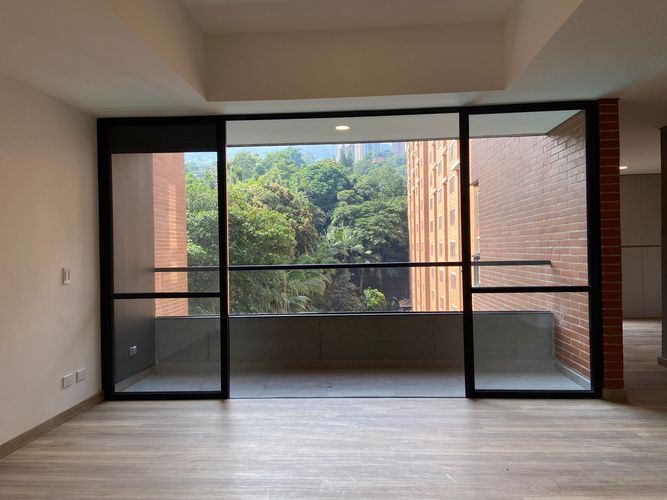 Apartamento de 1 alcoba en arriendo en Restrepo Naranjo, Sabaneta, 61 m² · foto 3 de 13