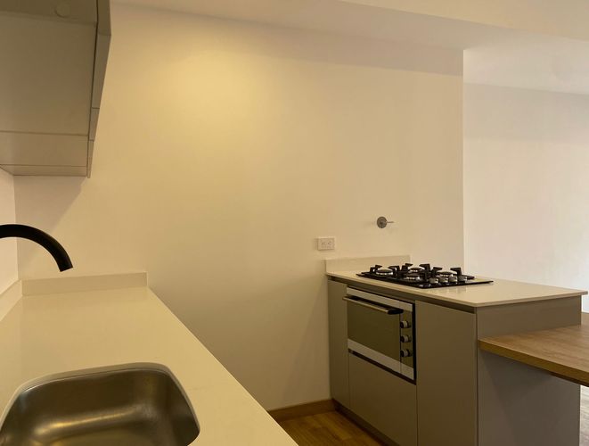 Apartamento de 1 alcoba en arriendo en Restrepo Naranjo, Sabaneta, 61 m² · foto 7 de 13