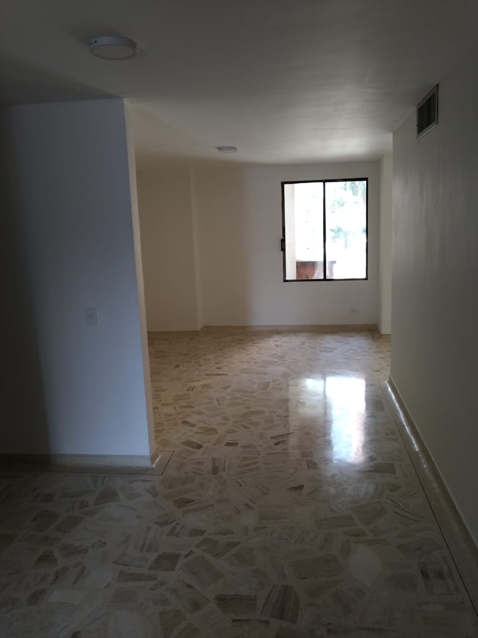 Apartamento en arriendo en Altos Del Prado, Barranquilla · foto 4 de 10