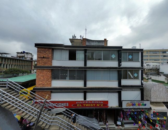 Oficina en arriendo en Centro, Bucaramanga, 30 m² · foto 2 de 3