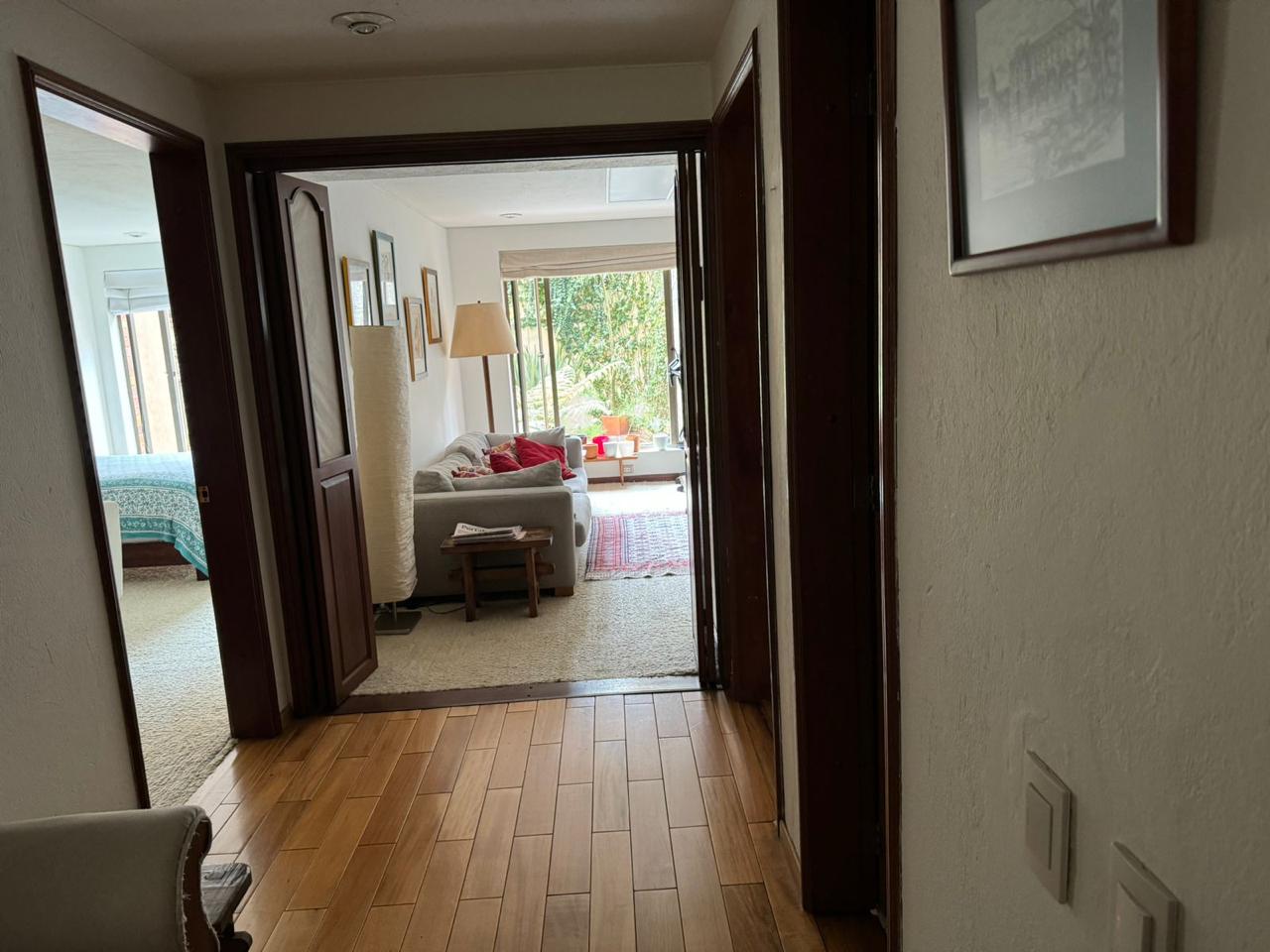 Apartamento en venta en Los Rosales, Bogotá · foto 2 de 16