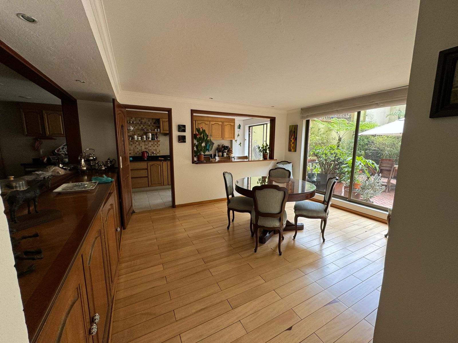 Apartamento en venta en Los Rosales, Bogotá · foto 7 de 16