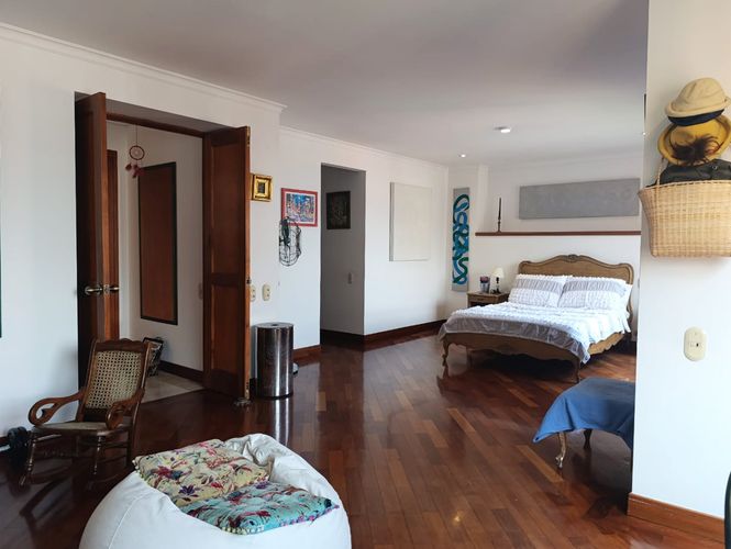 Apartamento de 2 alcobas en arriendo en El Tesoro, Medellín, 168 m² · foto 6 de 20