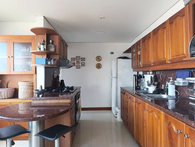 Apartamento de 2 alcobas en arriendo en El Tesoro, Medellín, 168 m² · foto 10 de 20