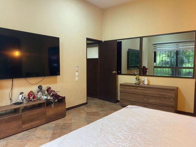 Casa de 5 alcobas en venta en El Diamante No.2, Medellín, 600 m² · foto 2 de 18