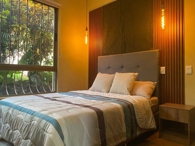 Casa de 5 alcobas en venta en El Diamante No.2, Medellín, 600 m² · foto 13 de 18