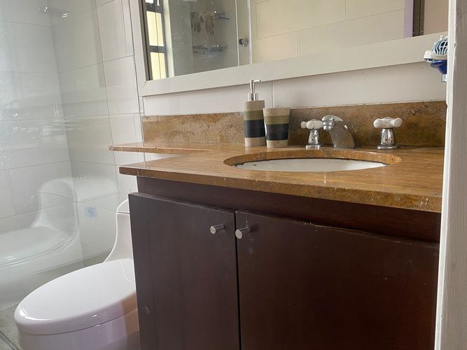 Casa de 5 alcobas en venta en El Diamante No.2, Medellín, 600 m² · foto 16 de 18