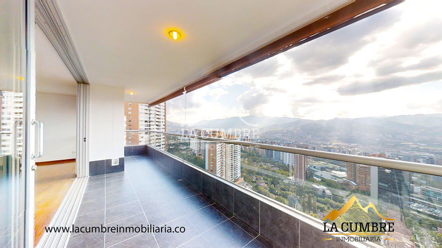 Apartamento de 3 alcobas en arriendo en La Calera, Medellín, 170 m² · foto 8 de 15