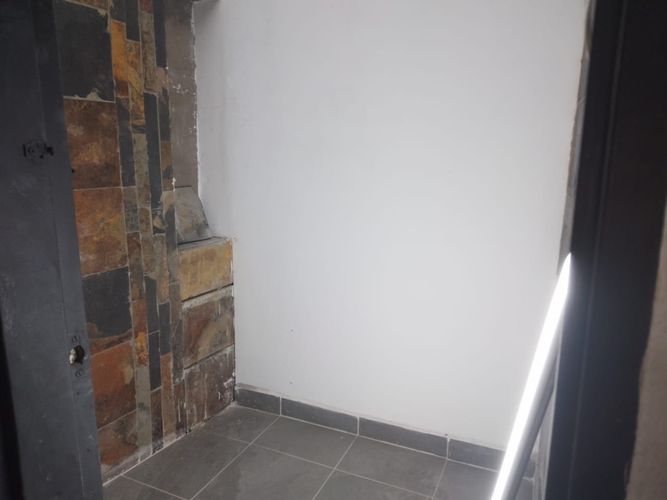 Bodega en arriendo en El Poblado, Medellín, 417 m² · foto 4 de 18