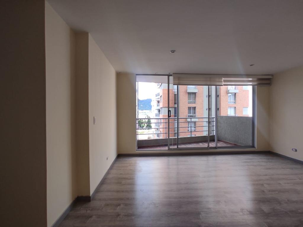 Apartamento en venta en Alameda, Bogotá · foto 3 de 21