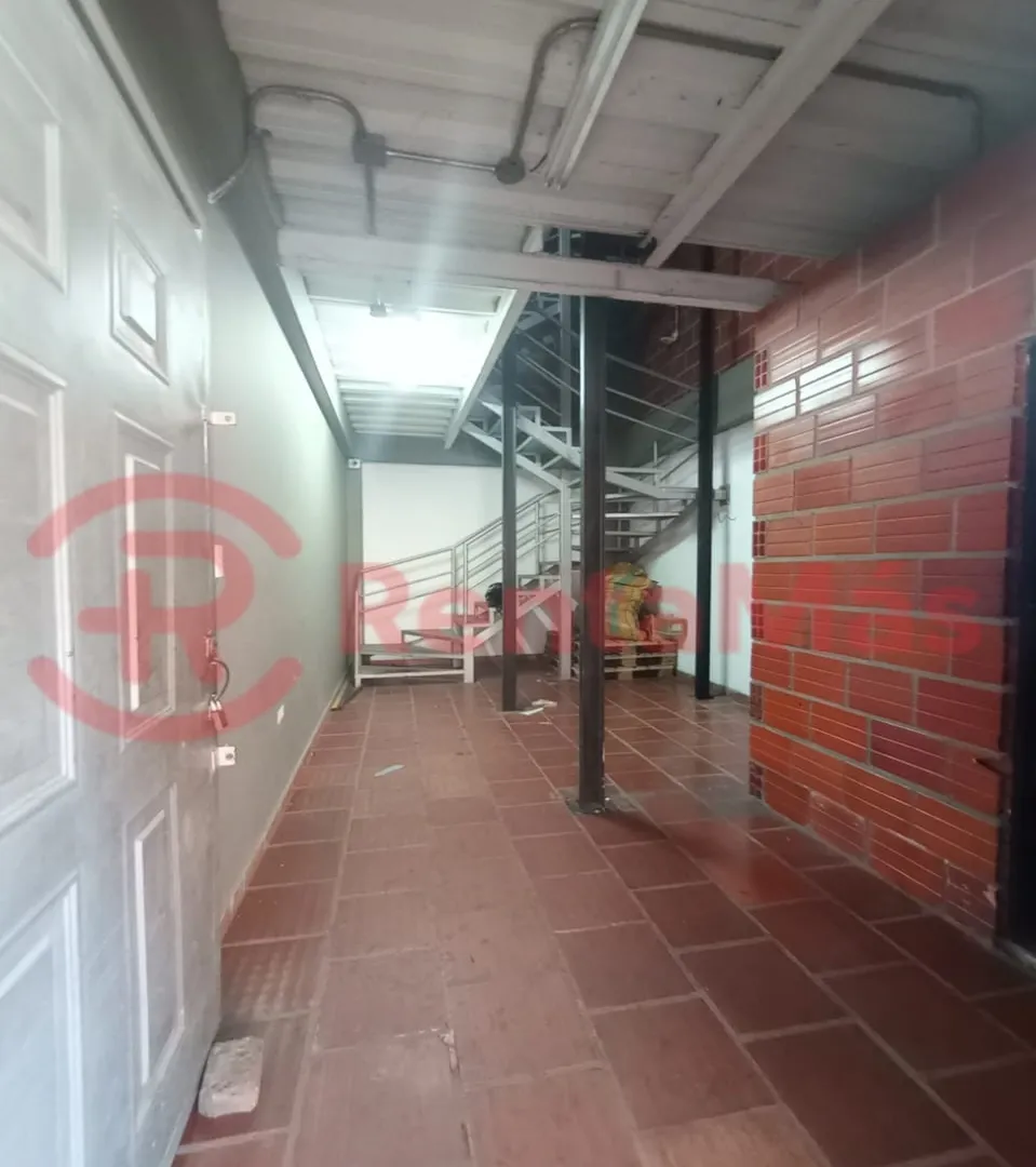 Edificio en venta en Zona industrial comuna 6, Cúcuta - Miniatura 5