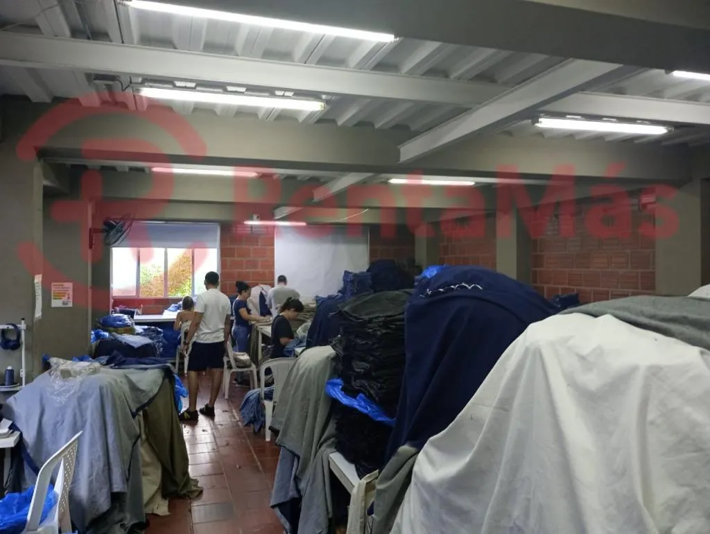Edificio en venta en Zona industrial comuna 6, Cúcuta - Miniatura 3