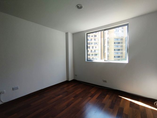 Apartamento de 3 alcobas en arriendo en Castropol, Medellín, 116 m² · foto 10 de 10