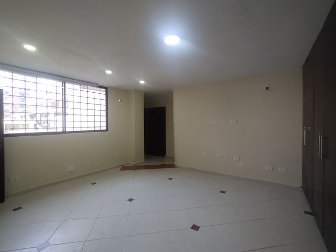 Apartamento de 3 alcobas en venta en Altos Del Prado, Barranquilla, 200 m² · foto 13 de 22