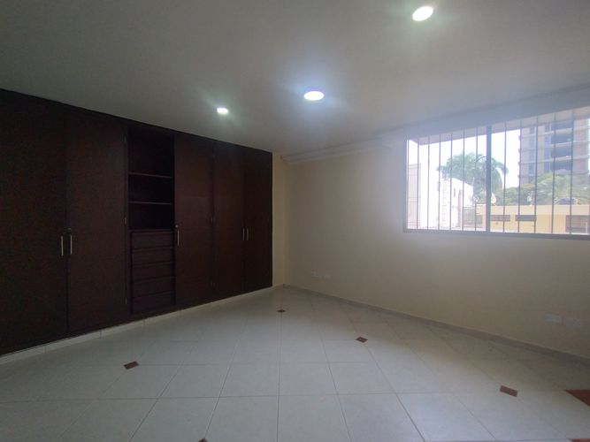Apartamento de 3 alcobas en venta en Altos Del Prado, Barranquilla, 200 m² · foto 16 de 22