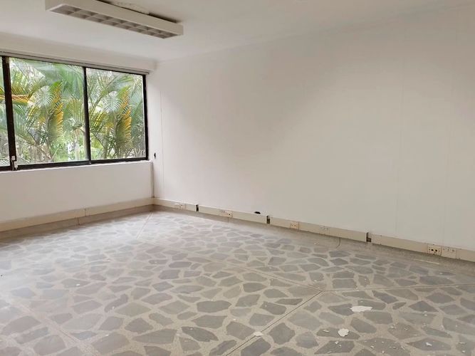 Local en arriendo en Los Balsos, Medellín, 383 m² · foto 7 de 12