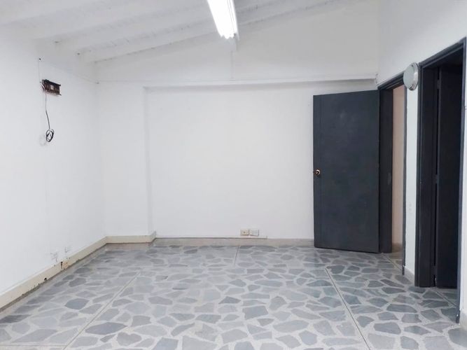 Local en arriendo en Los Balsos, Medellín, 383 m² · foto 10 de 12