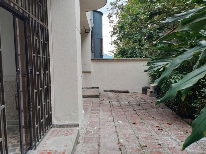 Local en arriendo en Los Balsos, Medellín, 383 m² · foto 12 de 12
