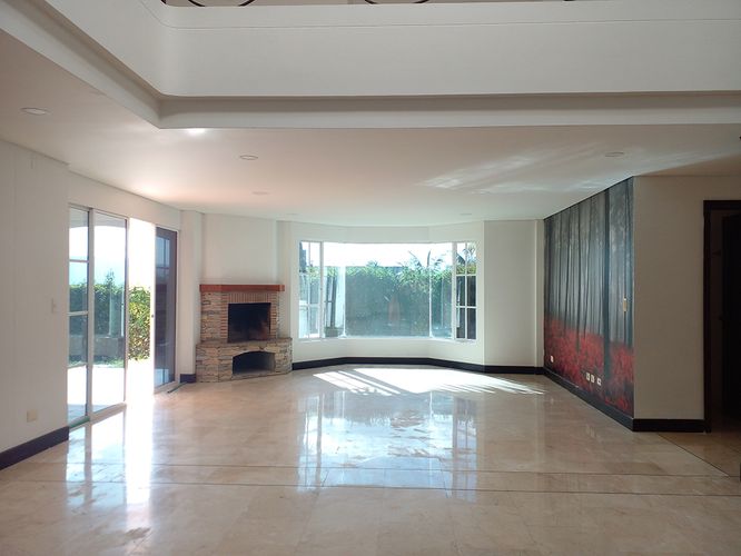 Casa de 4 alcobas en venta en Loma Del Escobero, Envigado, 500 m² · foto 6 de 20
